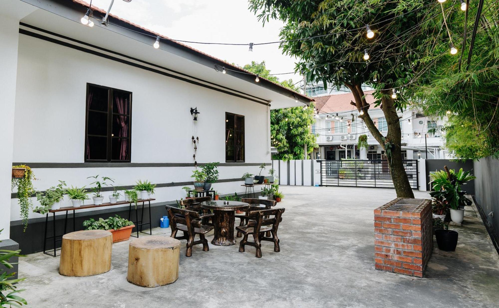 Wang'S Bnb 4 Bedrooms Villa George Town Exterior foto